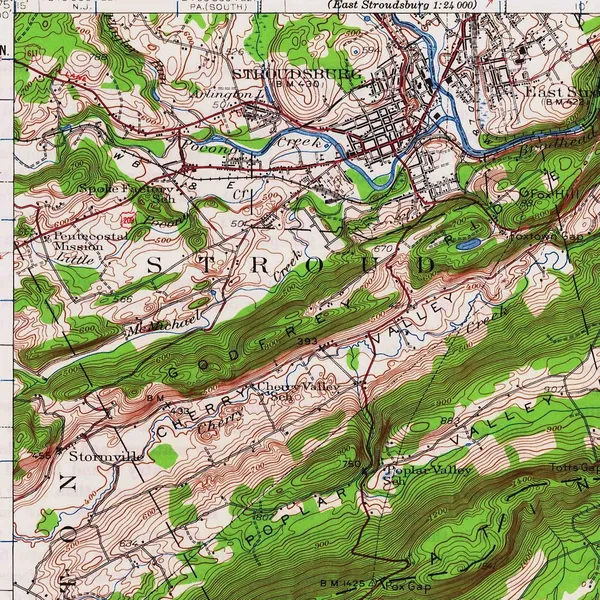 Detail: the river cutting through the Kittatinny ridge